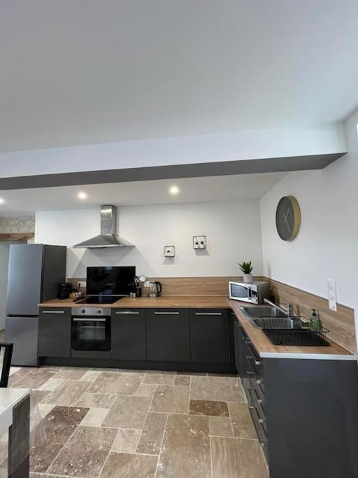 Charmante Maison De Bourg Cosy Acces Wifi Sepmes Dış mekan fotoğraf