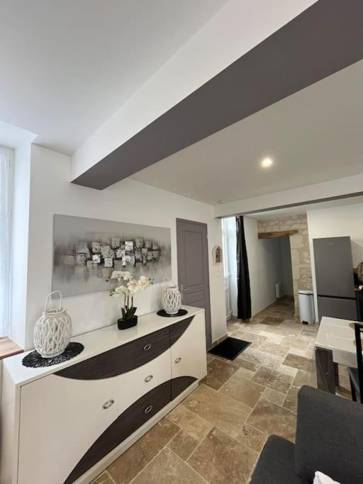 Charmante Maison De Bourg Cosy Acces Wifi Sepmes Dış mekan fotoğraf