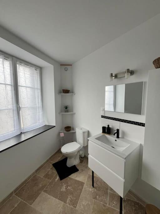 Charmante Maison De Bourg Cosy Acces Wifi Sepmes Dış mekan fotoğraf