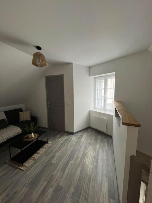 Charmante Maison De Bourg Cosy Acces Wifi Sepmes Dış mekan fotoğraf