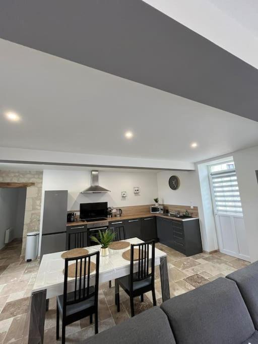 Charmante Maison De Bourg Cosy Acces Wifi Sepmes Dış mekan fotoğraf